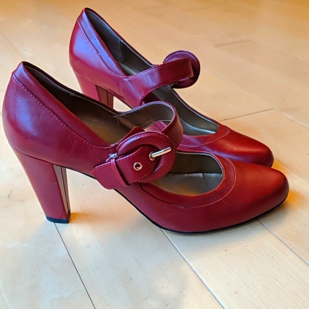 Nine West red leather heels